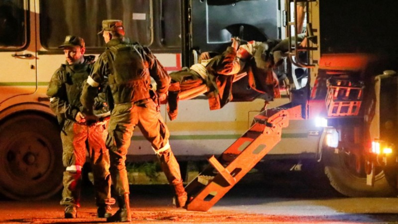 Más de 1700 soldados ucranianos se rindieron en Mariupol